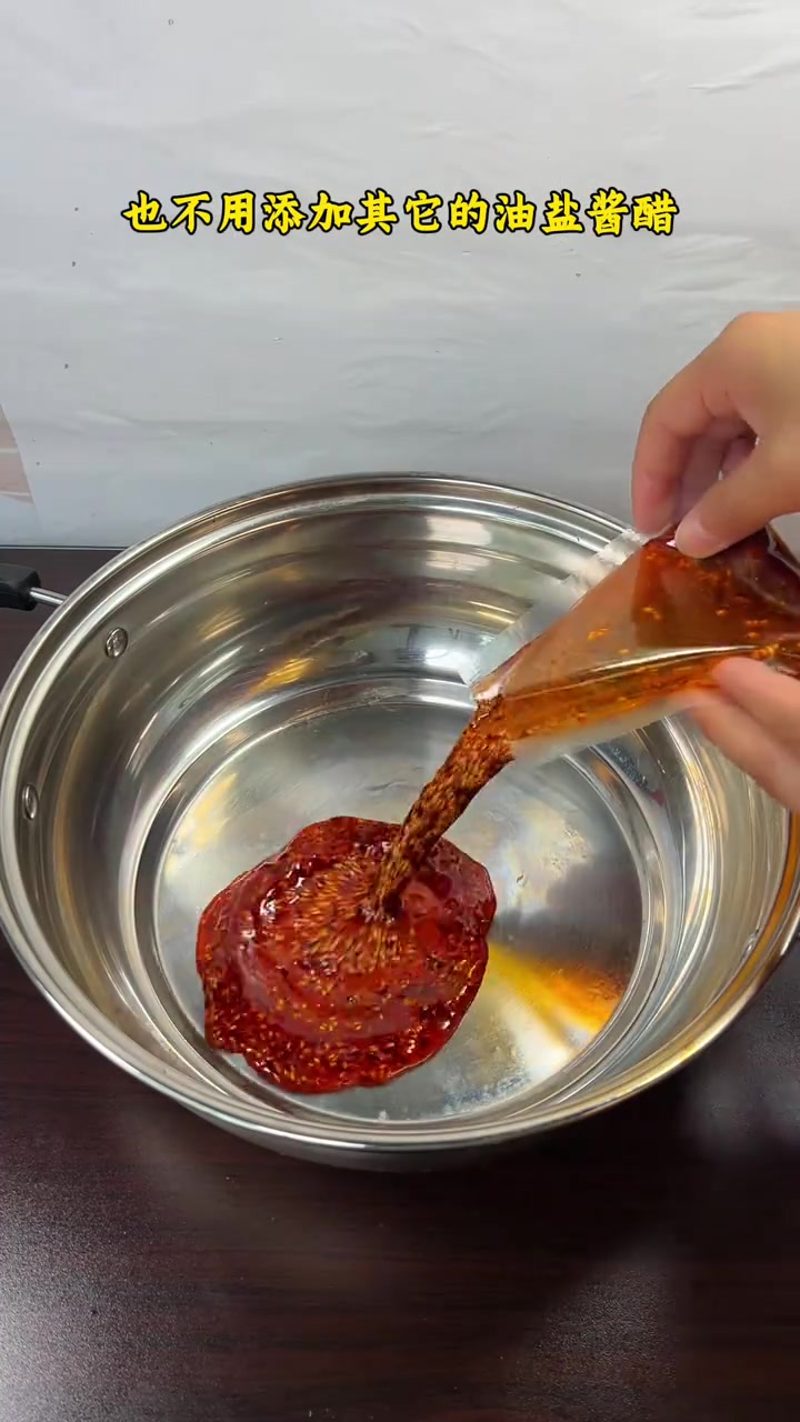 钵钵鸡 天热想吃钵钵鸡就自己在家做！做法简单又方便，料足味正巨好吃#钵钵鸡 #自制钵钵鸡 