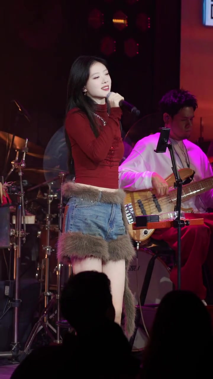 胡桃里龙千里现场live，藏不住的心动与温柔
