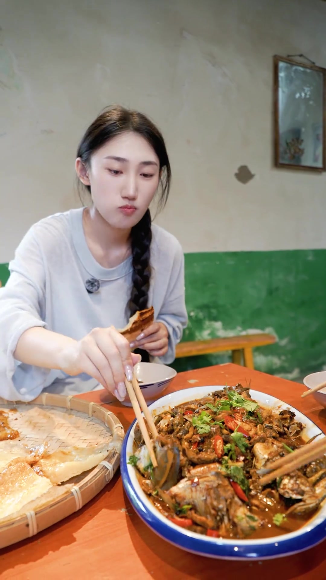 离家再远，最馋这口杂鱼锅贴连云港美食