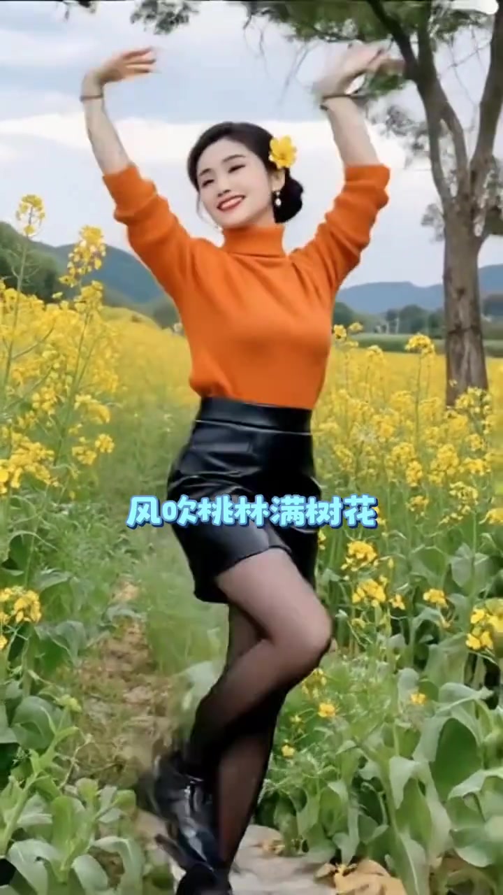 漫山遍野，金黄灿烂的油菜花！