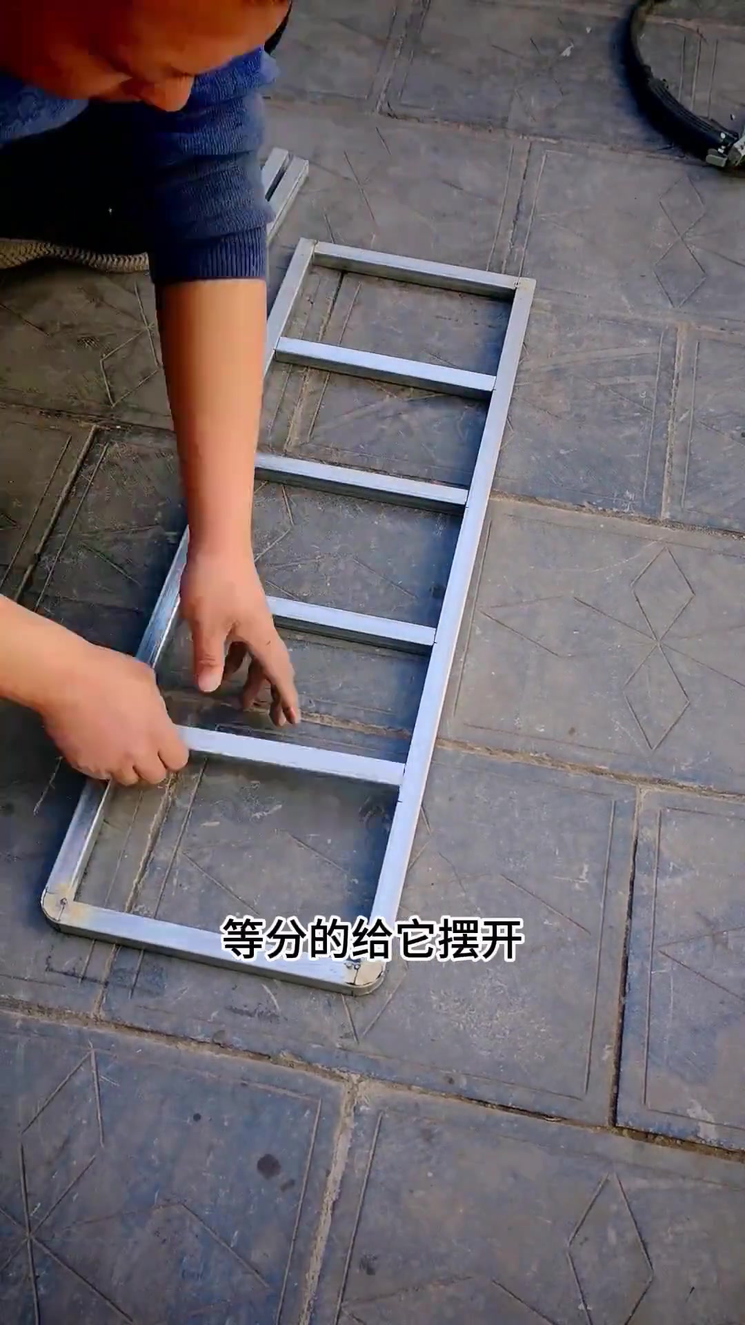 今天分享用方管制作多层鞋架的过程及尺寸