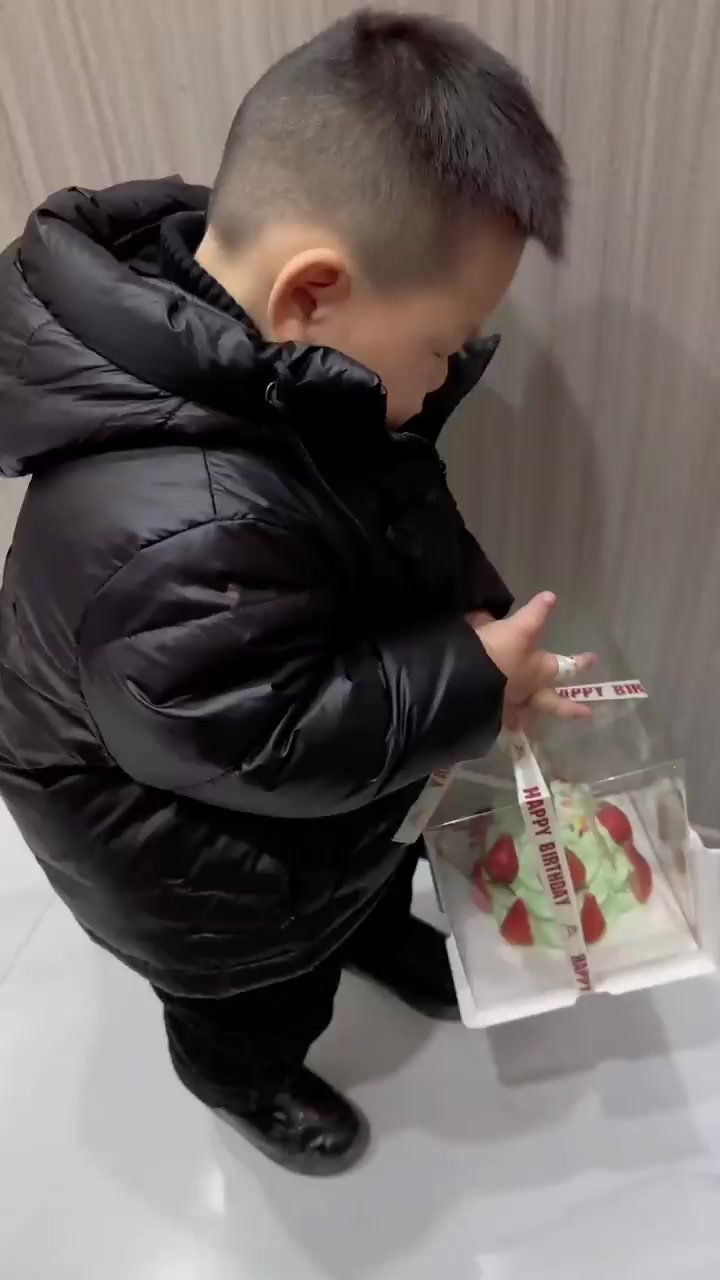 小小蛋糕大大心意，此刻快乐最重要呀