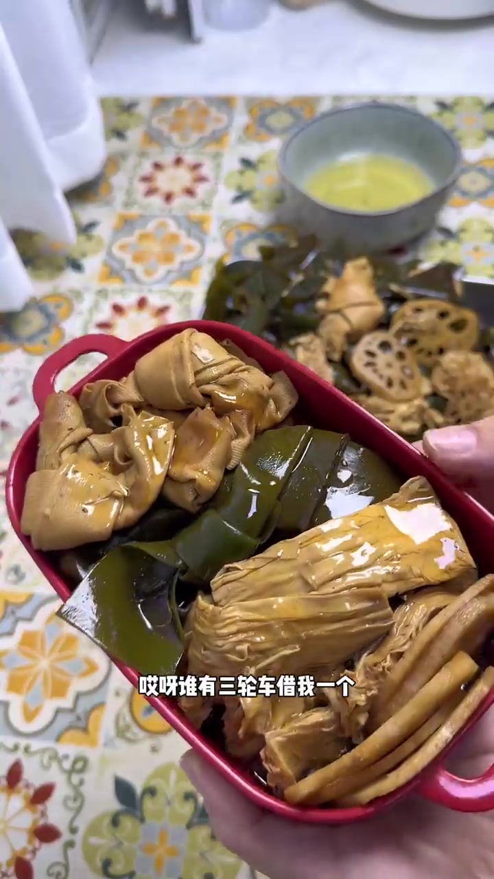 甜辣鸭货素菜，用卤鸭汤做的素菜比店里好吃