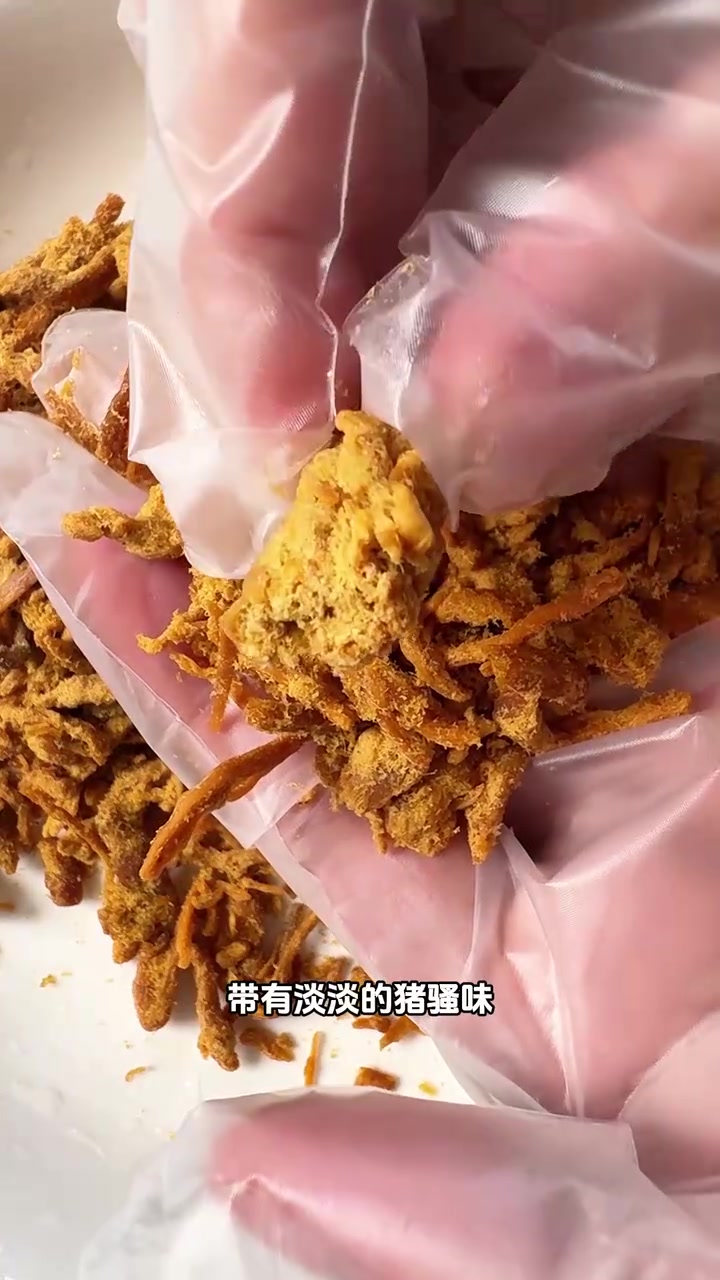 预制食品测评 兰州拉面猪肉松条和菜仔奶
