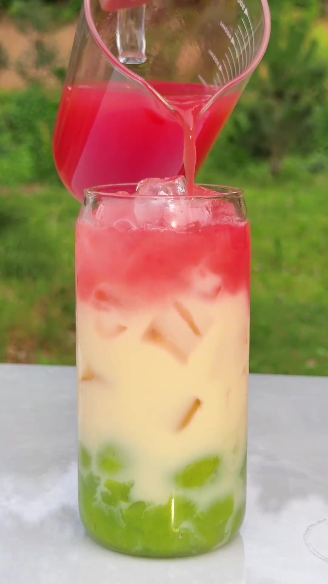 西瓜居然还能这么吃？姥姥做的西瓜冰汤圆，夏日吃太爽啦
