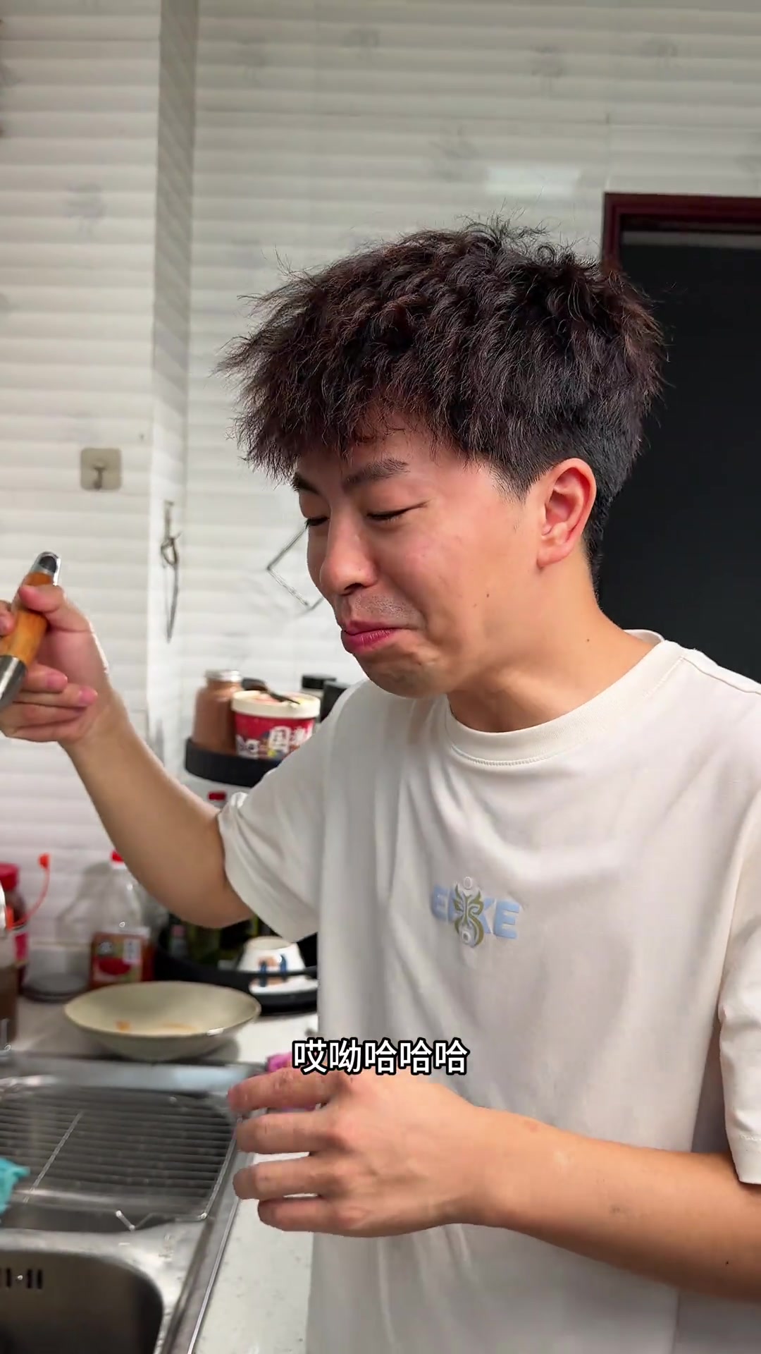 保姆级家庭版美蛙鱼火锅做法，鱼片嫩得直打滑