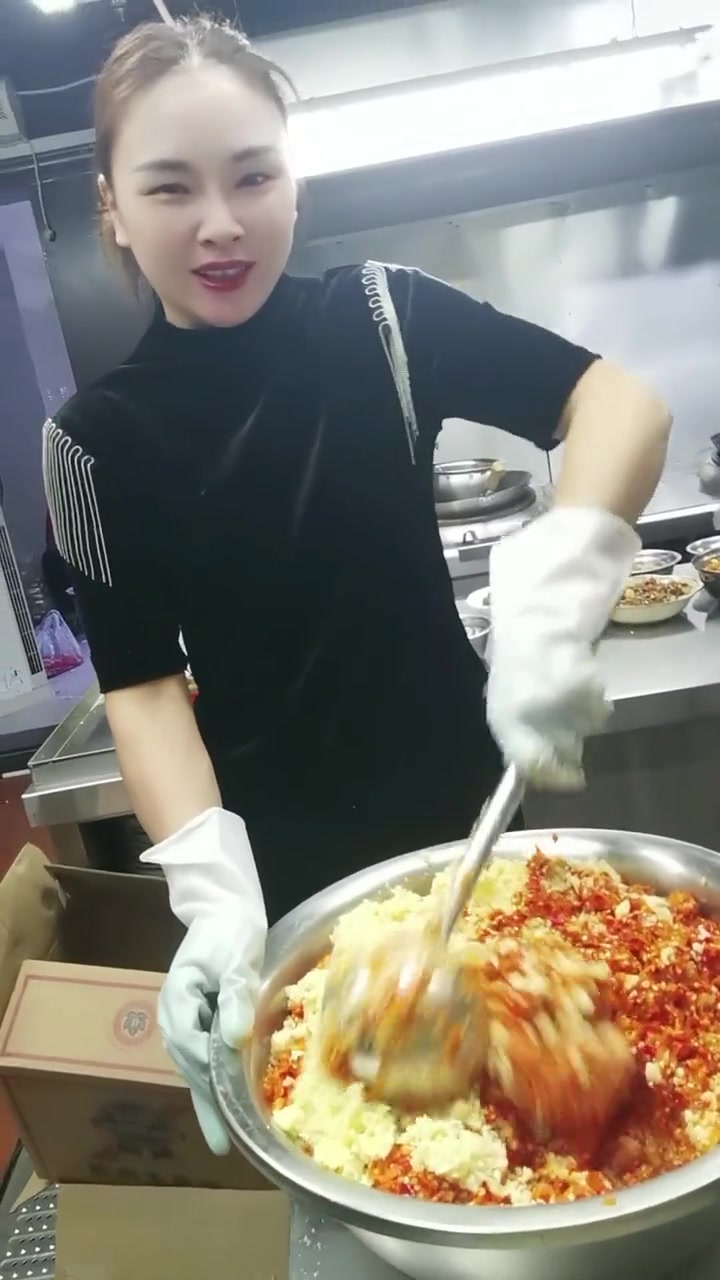 手工辣椒酱，辣得有味家常做法