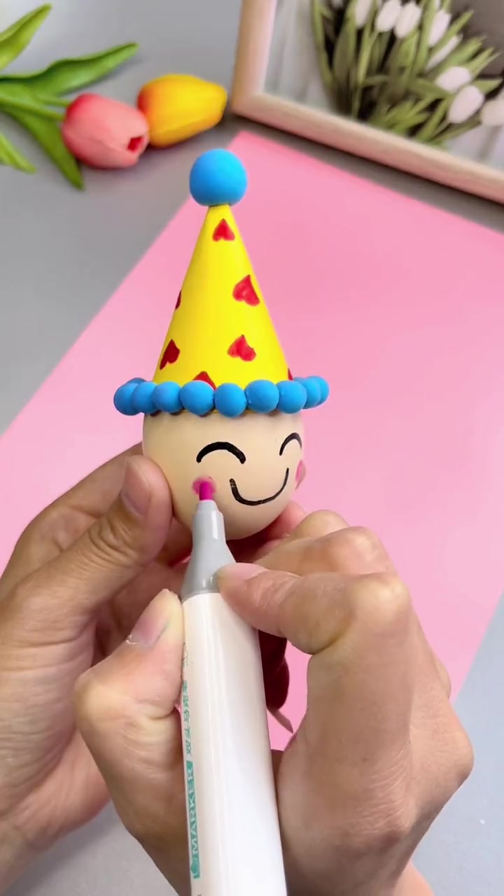 鸡蛋壳不要扔，简单几步给孩子做个好玩的不倒翁，太可爱了吧！