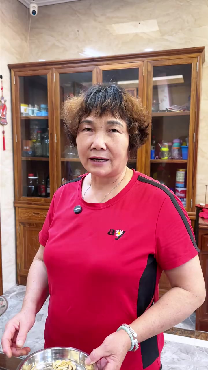 养生健康：小朋友不爱吃饭，试试太子参健脾汤