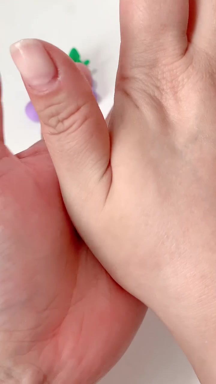 超轻粘土—葡萄手把手教你，学不会我吃#幼儿园手工 #粘土 #幼儿启蒙教育