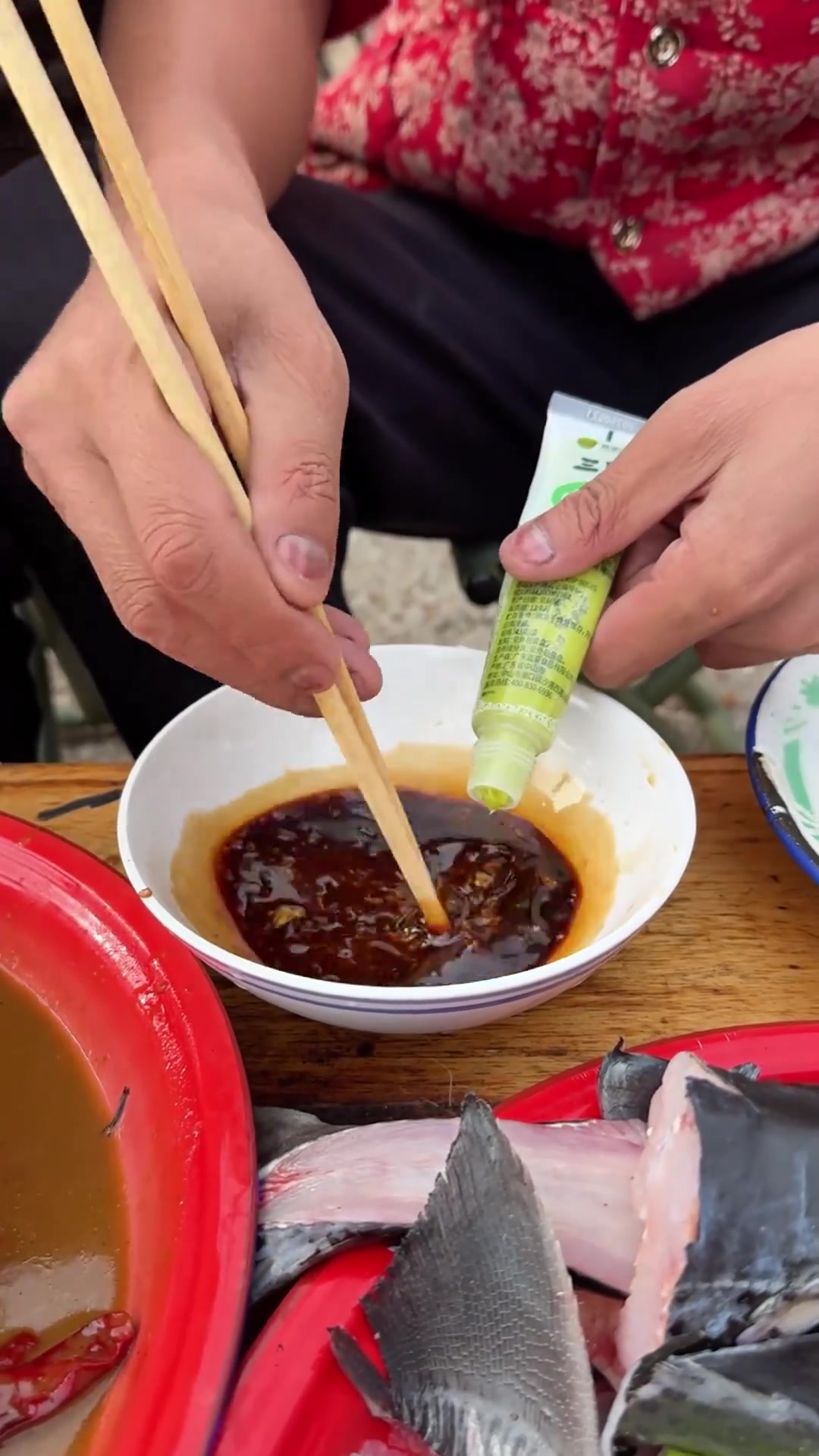 1条鸭嘴鱼2种做法，姐给你展示绝妙厨艺，这鲜美味道绝了！