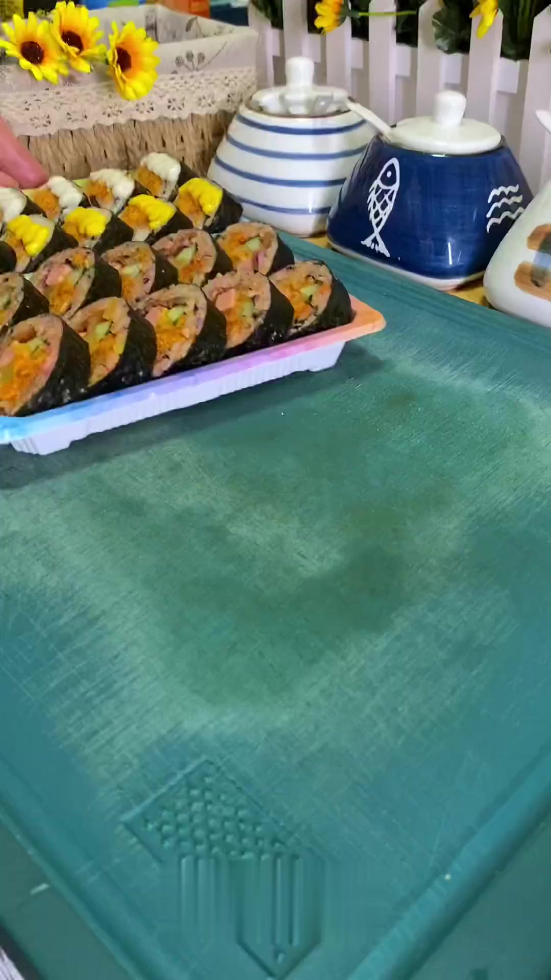 寿司边角料新做法，简单美味寿司教程