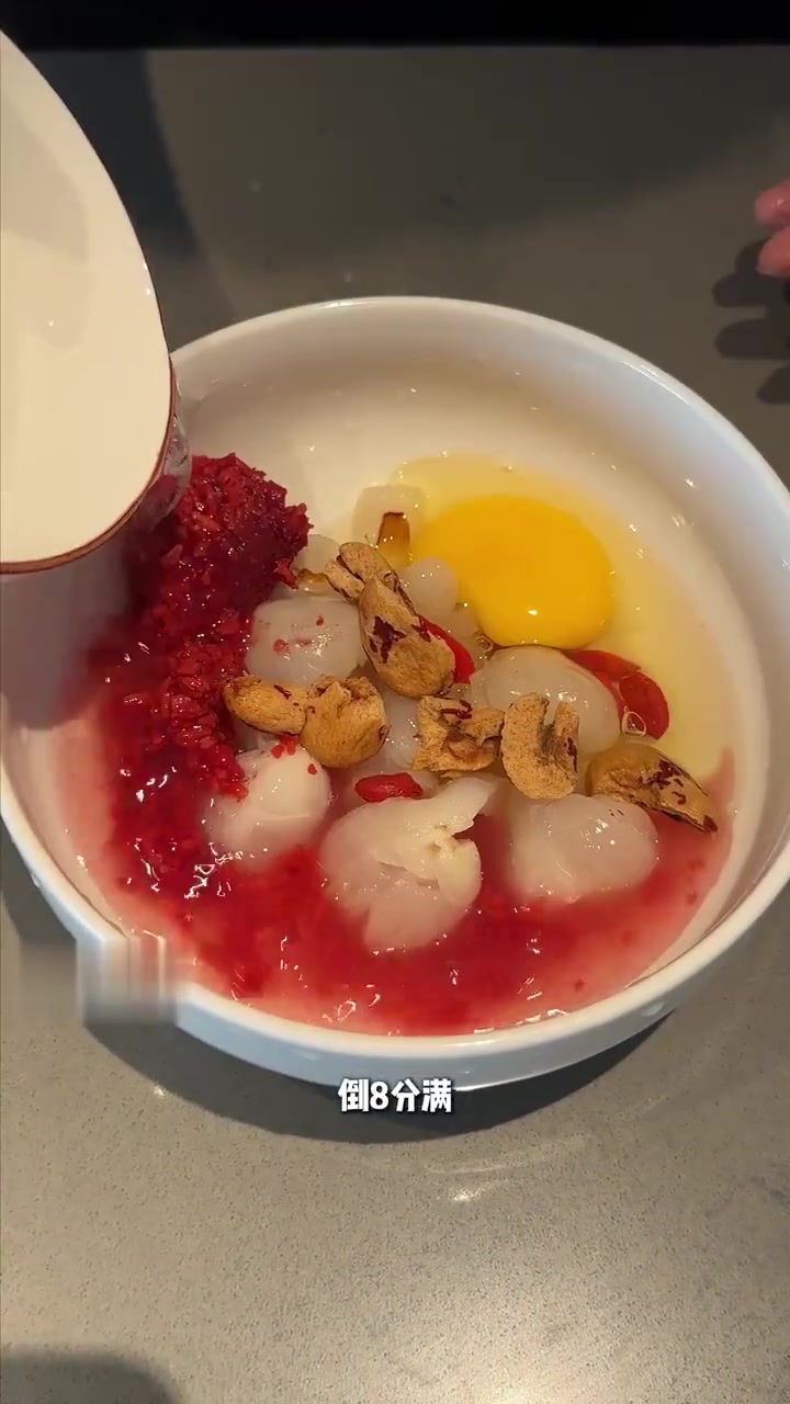 养生健康：荔枝醪糟蒸蛋，食补新吃法
