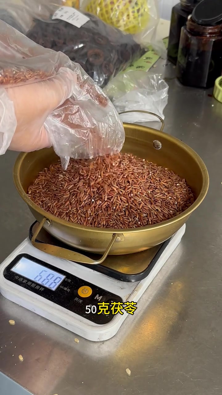 中医养生：陈皮茯苓炒米茶，温润祛湿解困