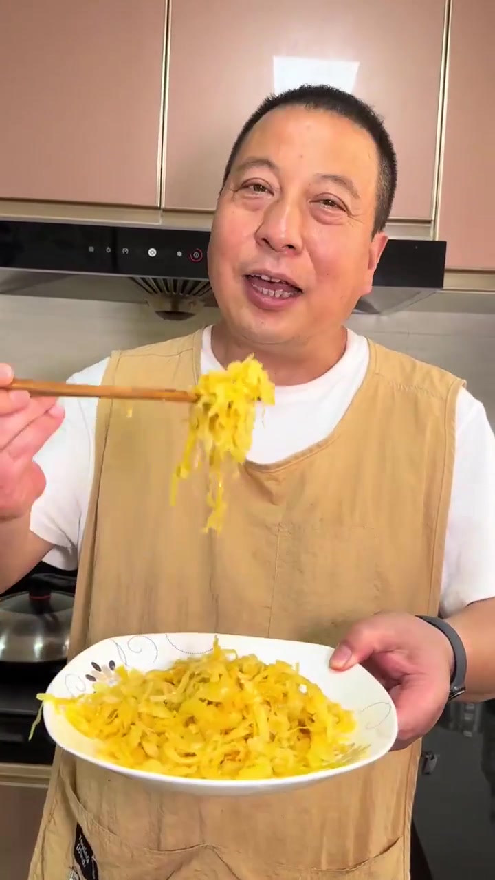 辣包菜水潺，美味又下饭