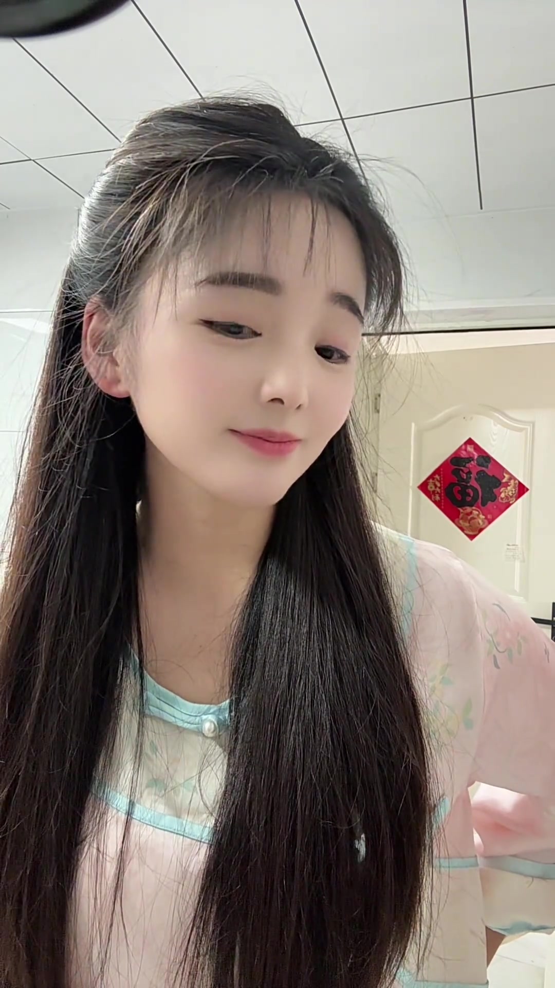 我真没笑，简单汉服发型扎法，古风女孩DIY