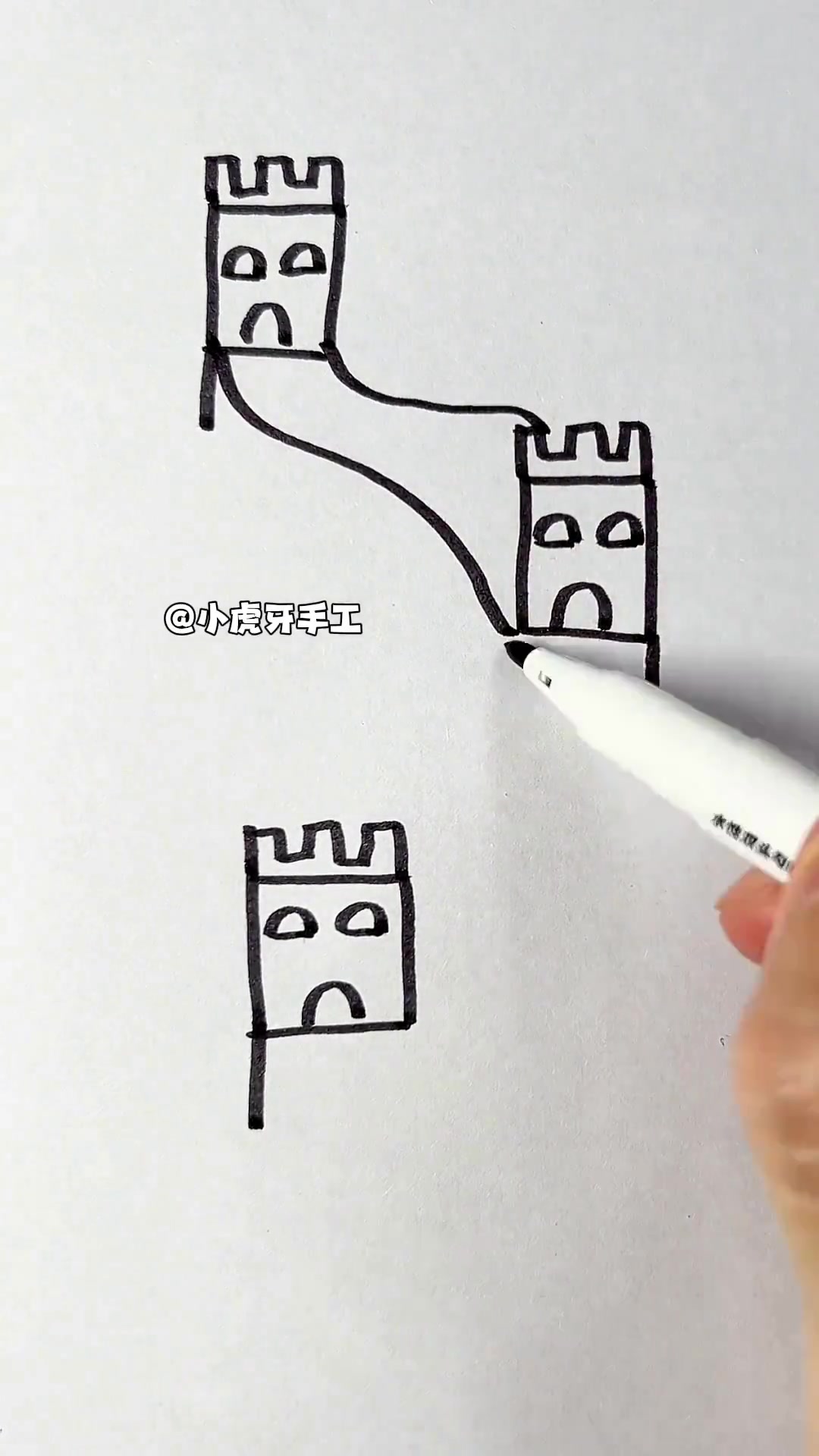 和孩子一起画长城的简笔画吧