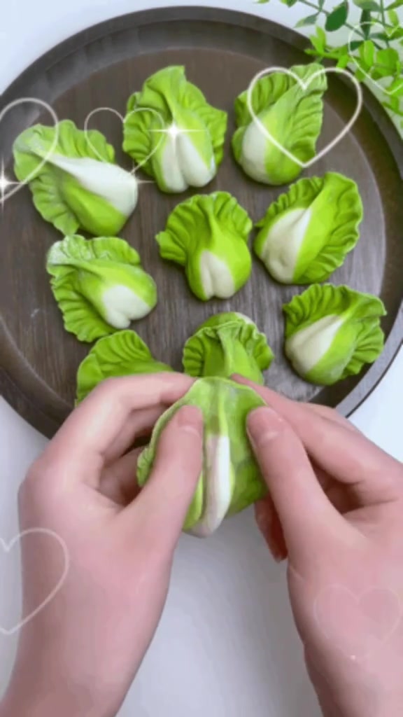 手把手教你包白菜造型特色美味饺子