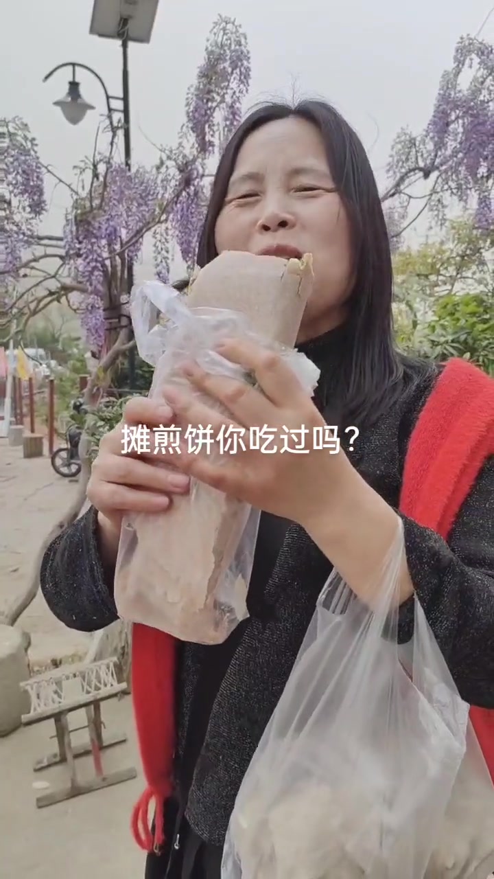 山东名吃摊煎饼你有没有吃过呀？