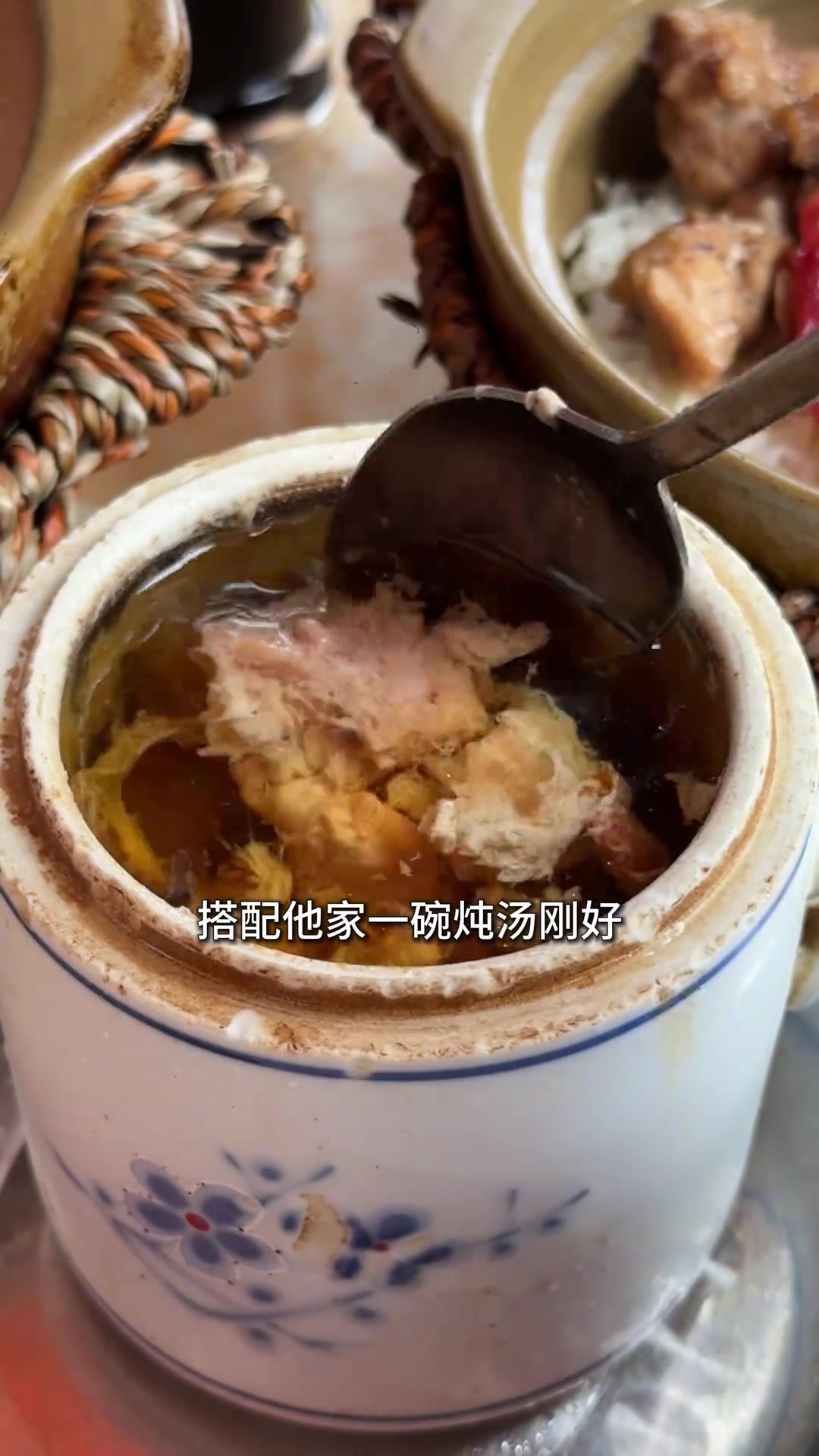 深圳街边煲仔饭，一口气吃四家你吃过吗？