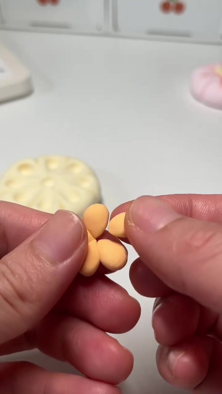 粘土教程～1分钟教你学会捏中秋月饼～