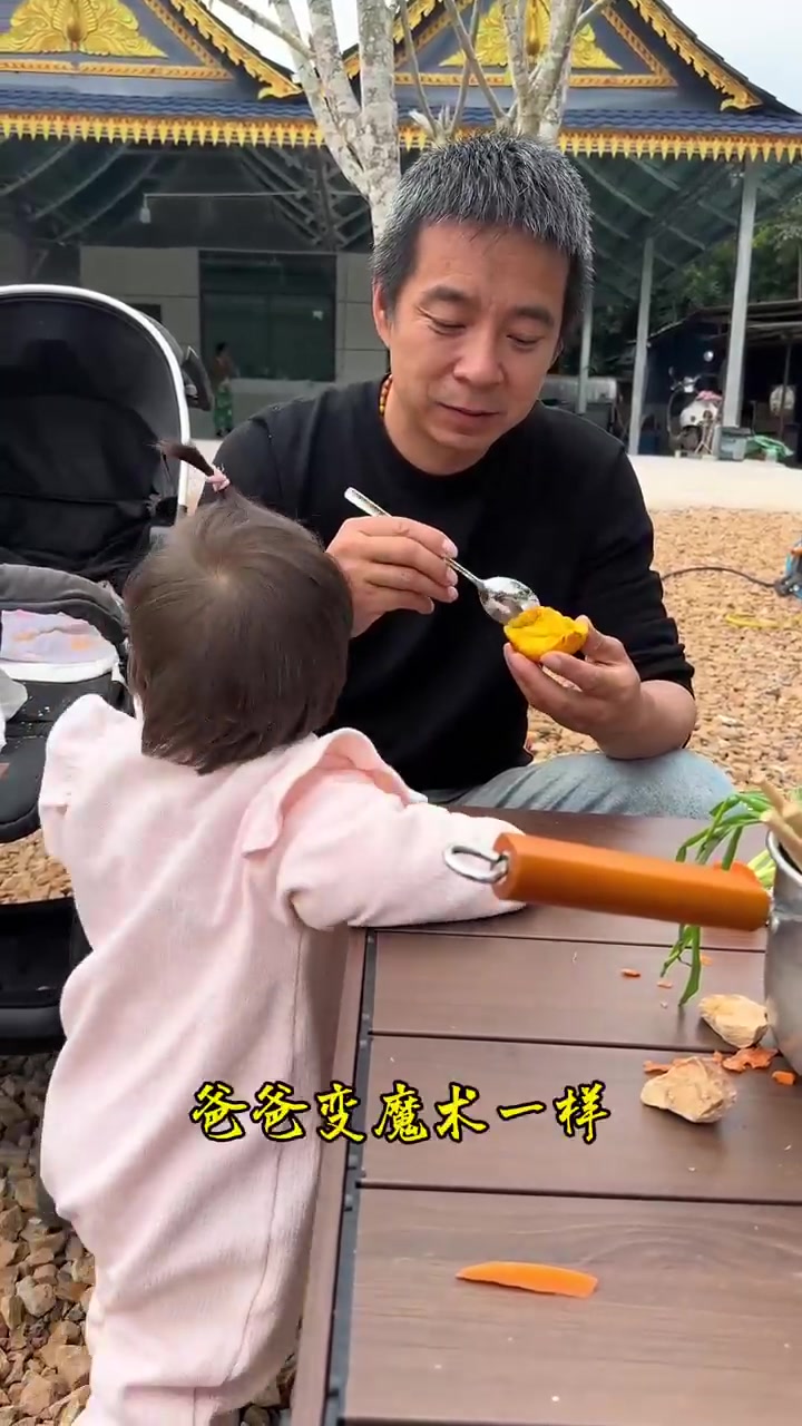 云南傣寨做新疆羊肉抓饭，小宝生日回忆美好