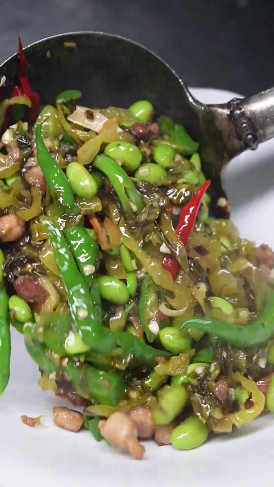 青椒毛豆米 徐州人爱吃的家常菜！#毛豆米 #青椒 #家常炒毛豆的做法 #新鲜毛豆 #毛豆子