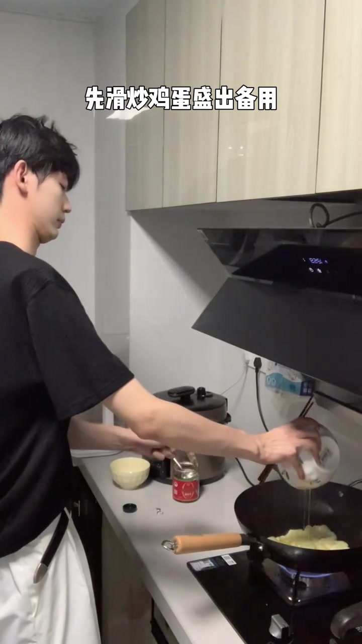 到了外卖自由的年纪却爱上家常菜