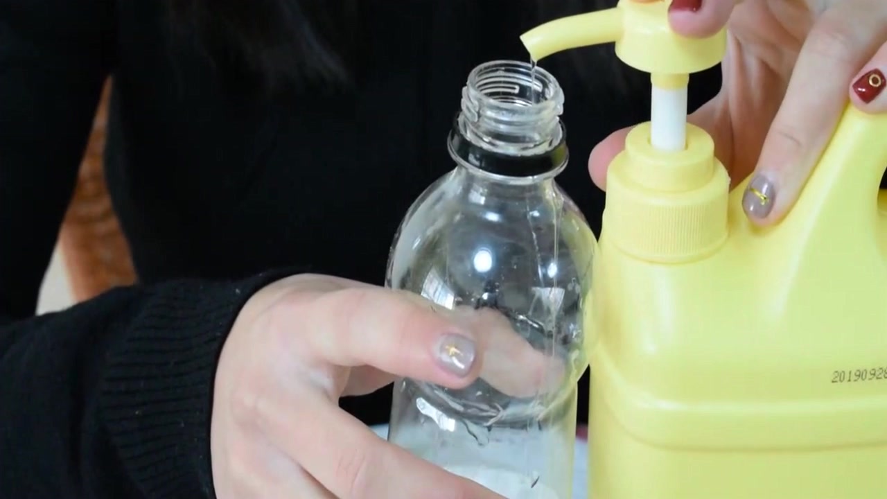 洗衣液不用买了,在家就能自制洗衣液,不仅简单实用还不伤手