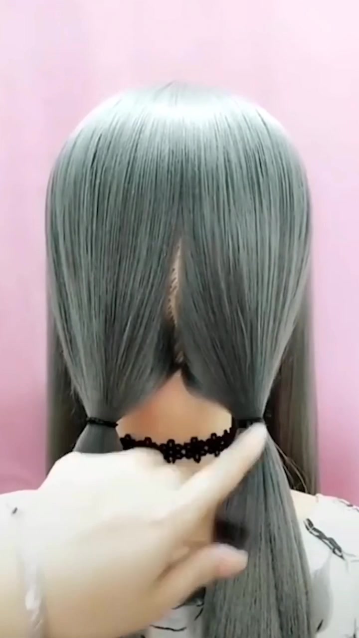 编发#一款无论是约会还是出席毕业典礼,各式派对都适合的发型!