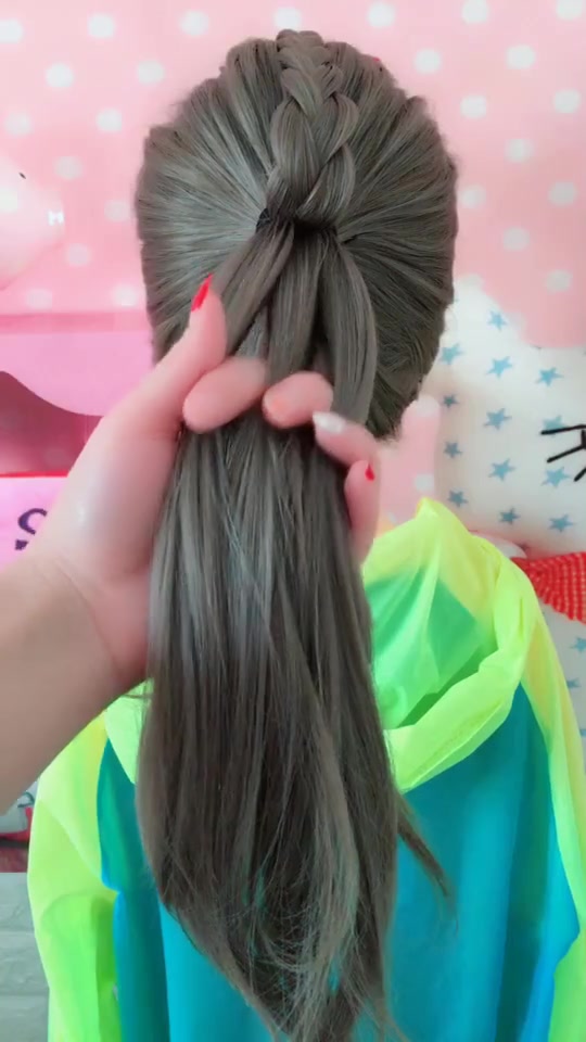 三股辫高马尾