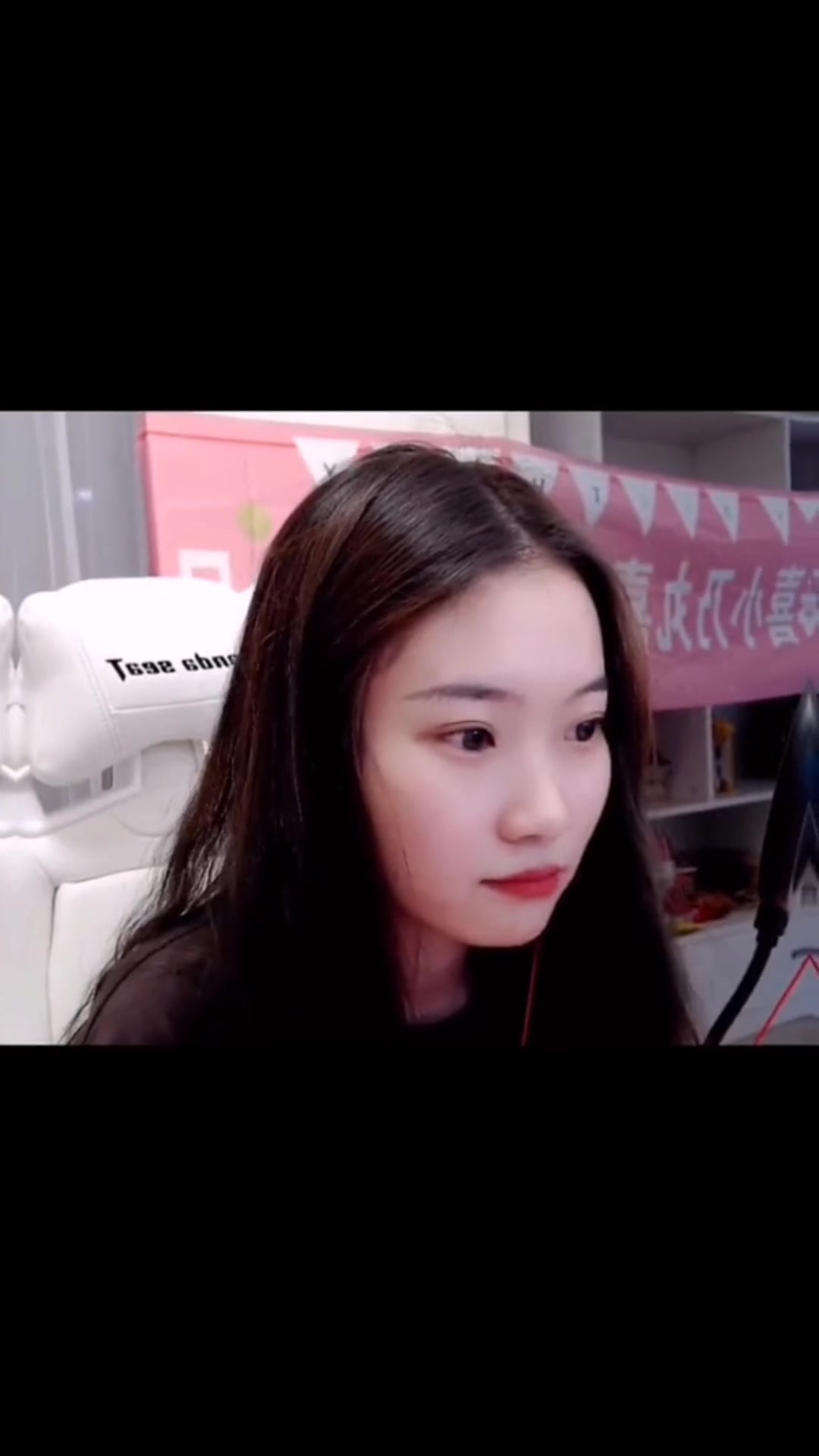 小乃丸长什么样子