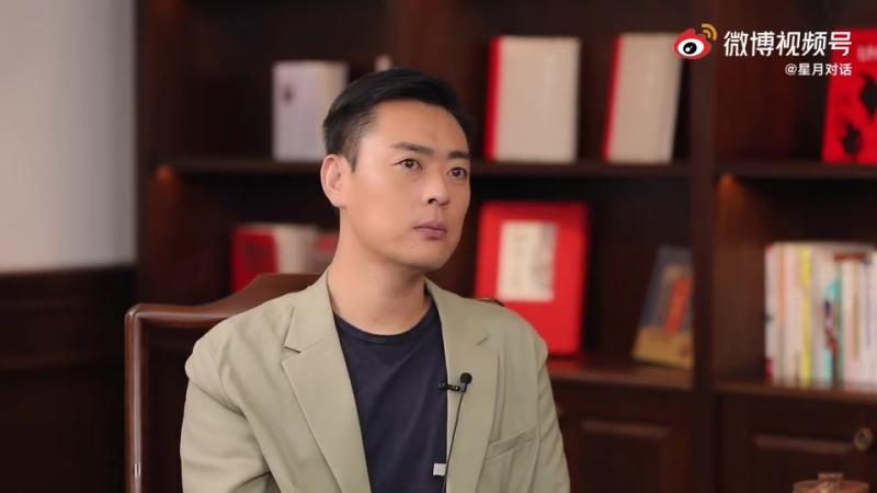 张桐x星月对话 在今年七一《伟大征程》文艺汇演中,张桐和@于和伟 再度还原南陈北李的经典画面,无数观众高呼“破防了”,张桐认为观众的喜爱和认可 ...