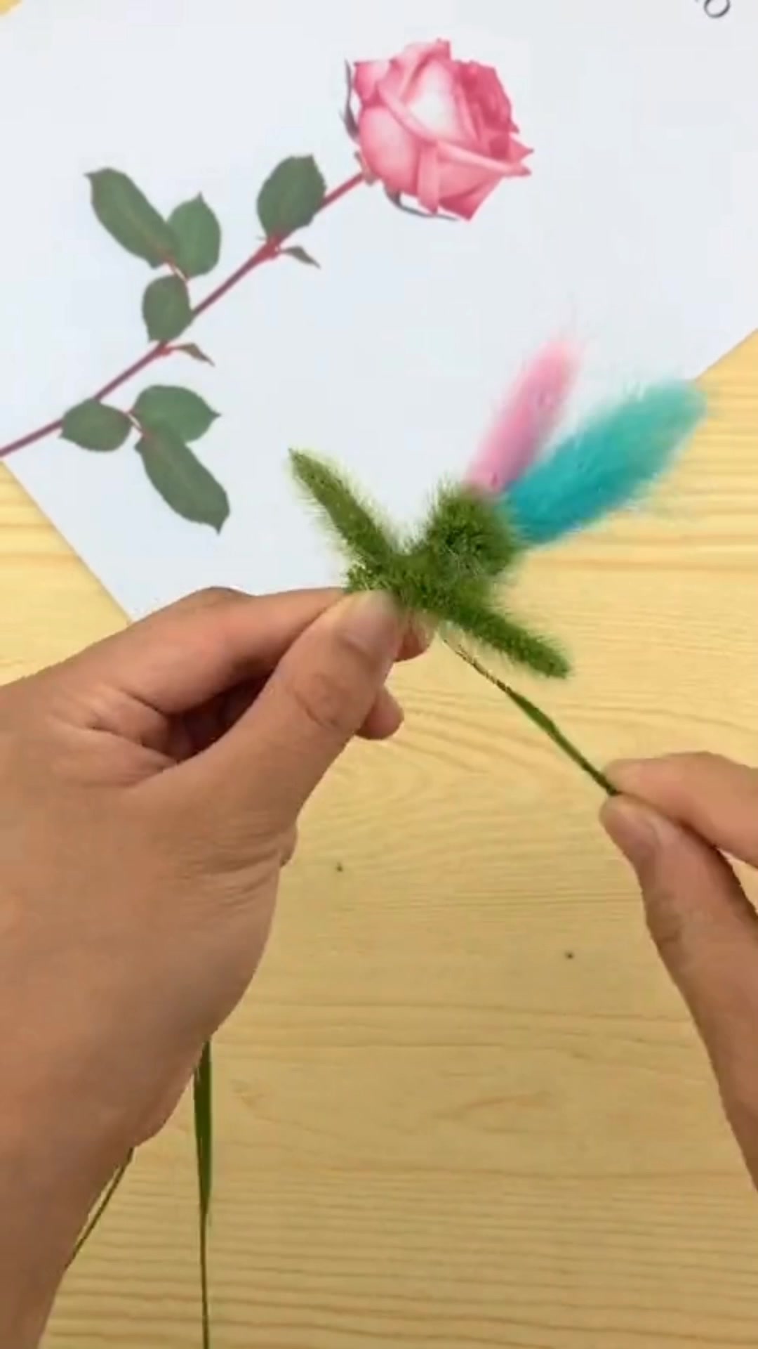 毛毛草怎么编小兔子?