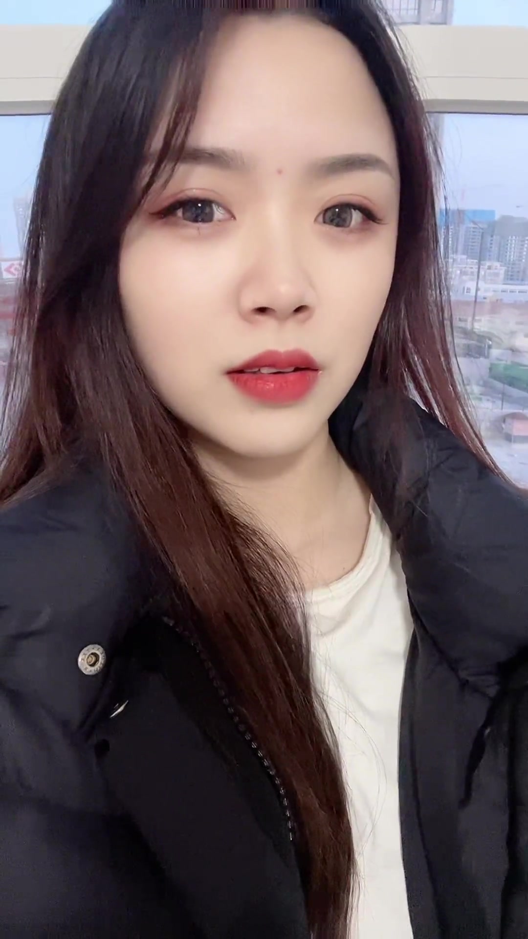 戏精李哈哈找不着对象是有原因的