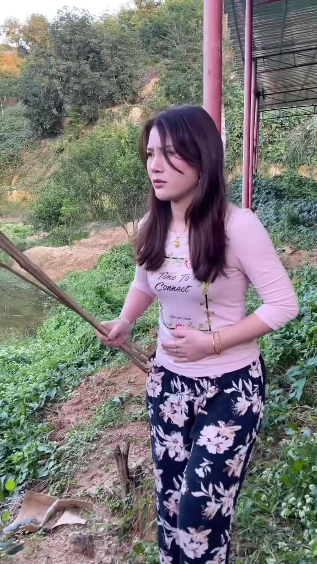 在线等!山里人家 荔枝妹