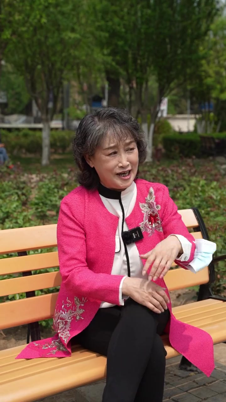 天津演员胡珂瑜@胡老姑 带您津味社交!