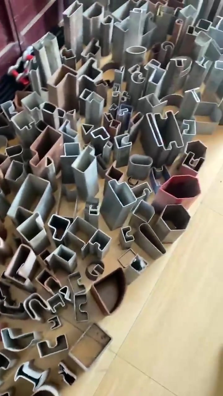 外圆内方管 外圆内异型钢管 钢制异型钢管 精密特殊管 外圆内方管