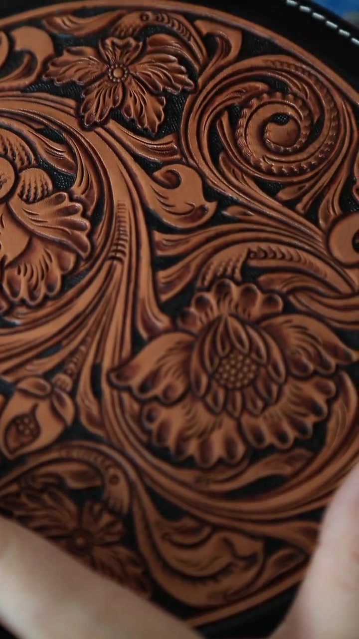 雕面是纯手工雕刻的中国传统纹样唐草纹,量产不了 618好物节