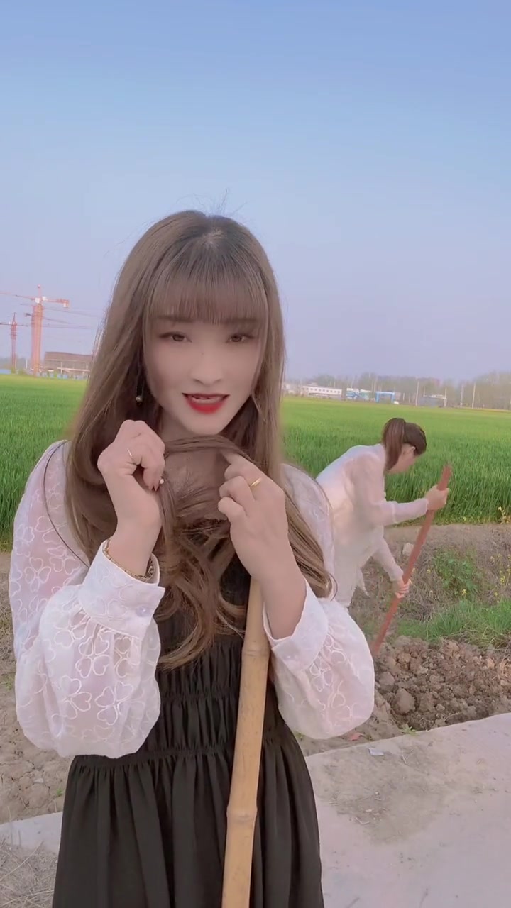 这只是个梦只是个梦……傻根夫妇-度小视