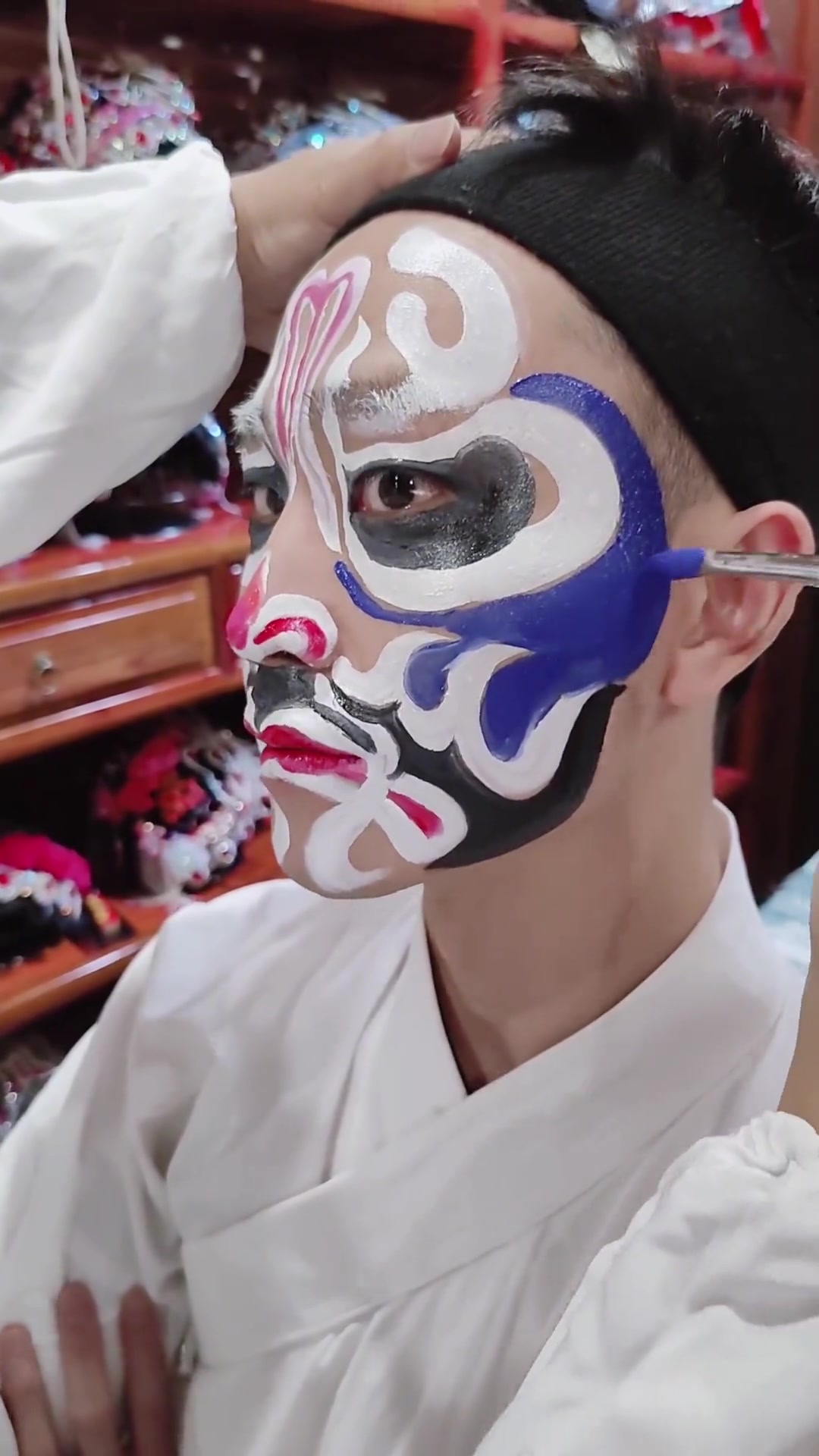 今天画个 青龙 脸谱