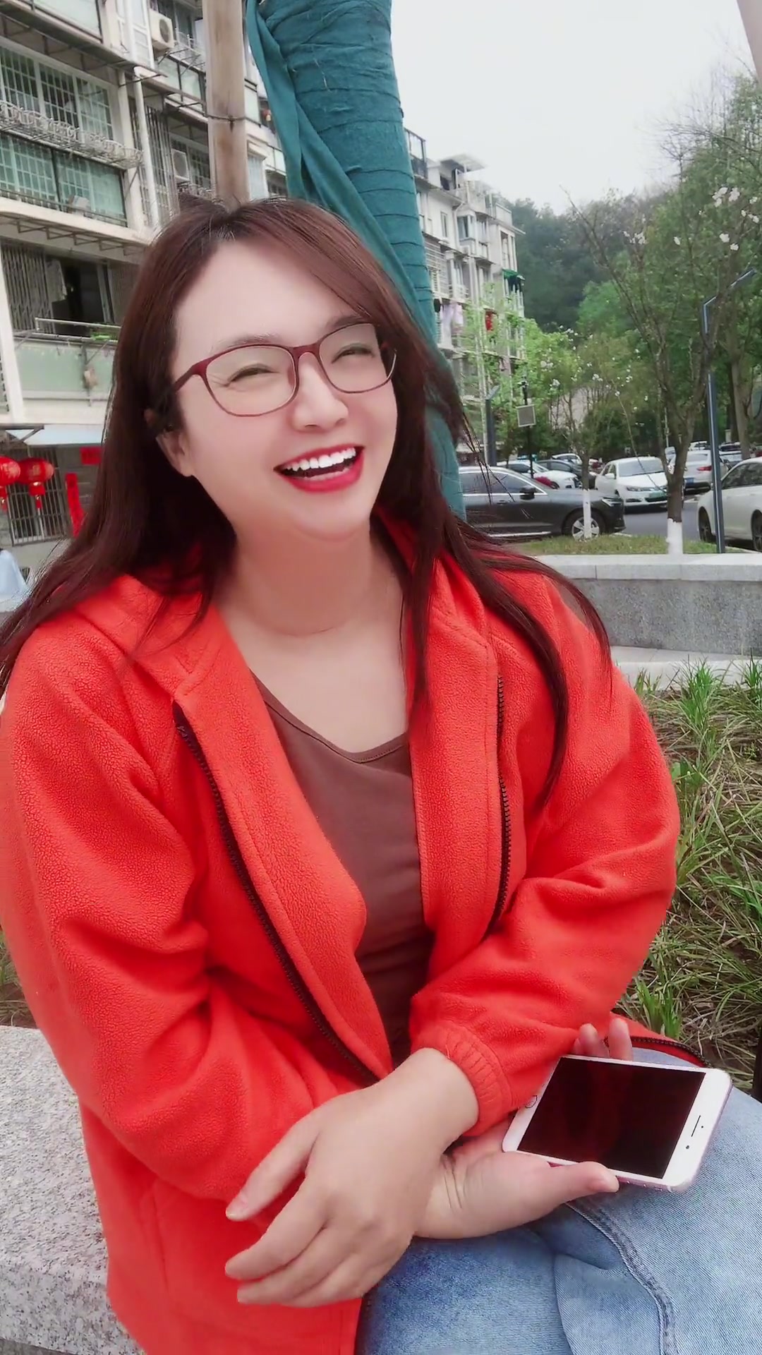 隔壁老王无处不在 美女 搞笑视频 对口型飙演技