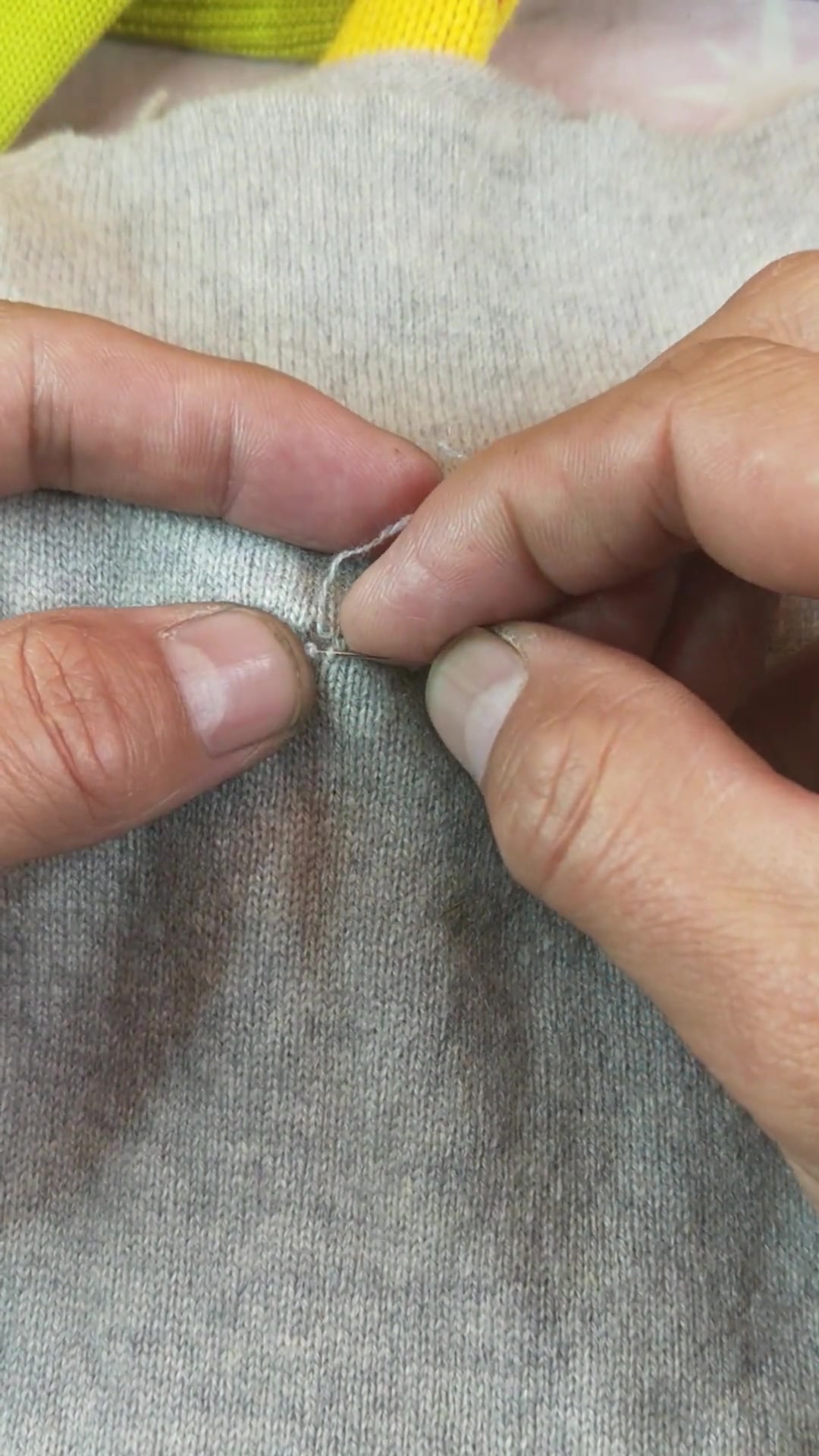 平纹毛衣虫蛀洞织补教程