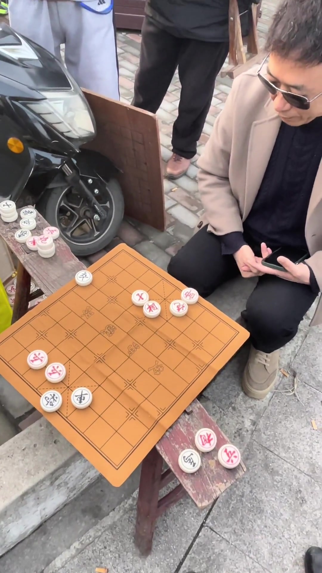 和公园老大爷戏耍象棋系列 象棋残局-度小视