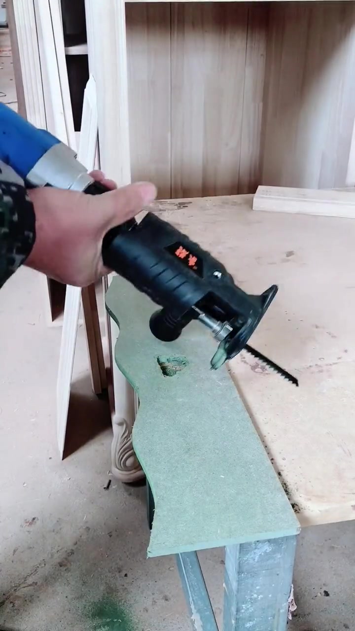 电钻变电锯往复锯马刀锯转换 好物推荐-度小视