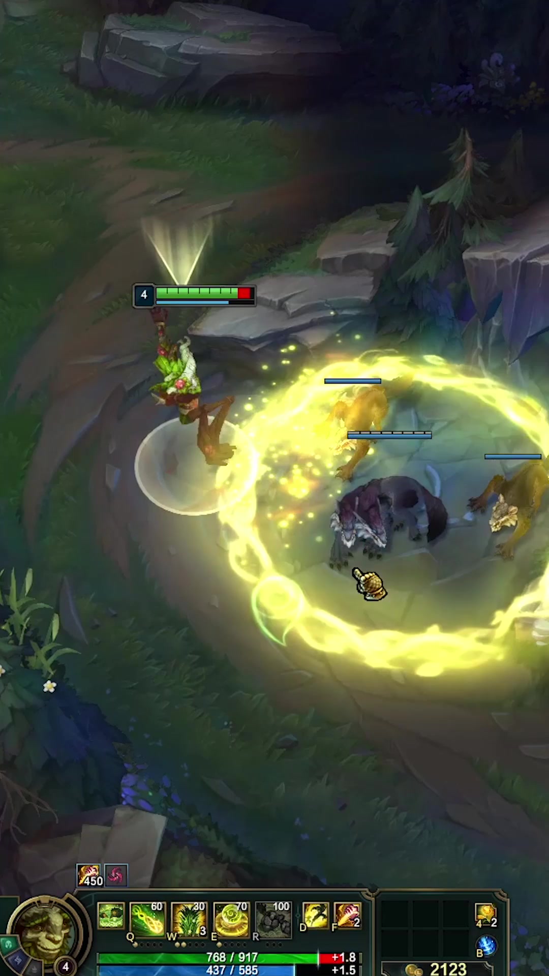 lol艾翁在野区的瞬间消失术一点小草丛就能实现