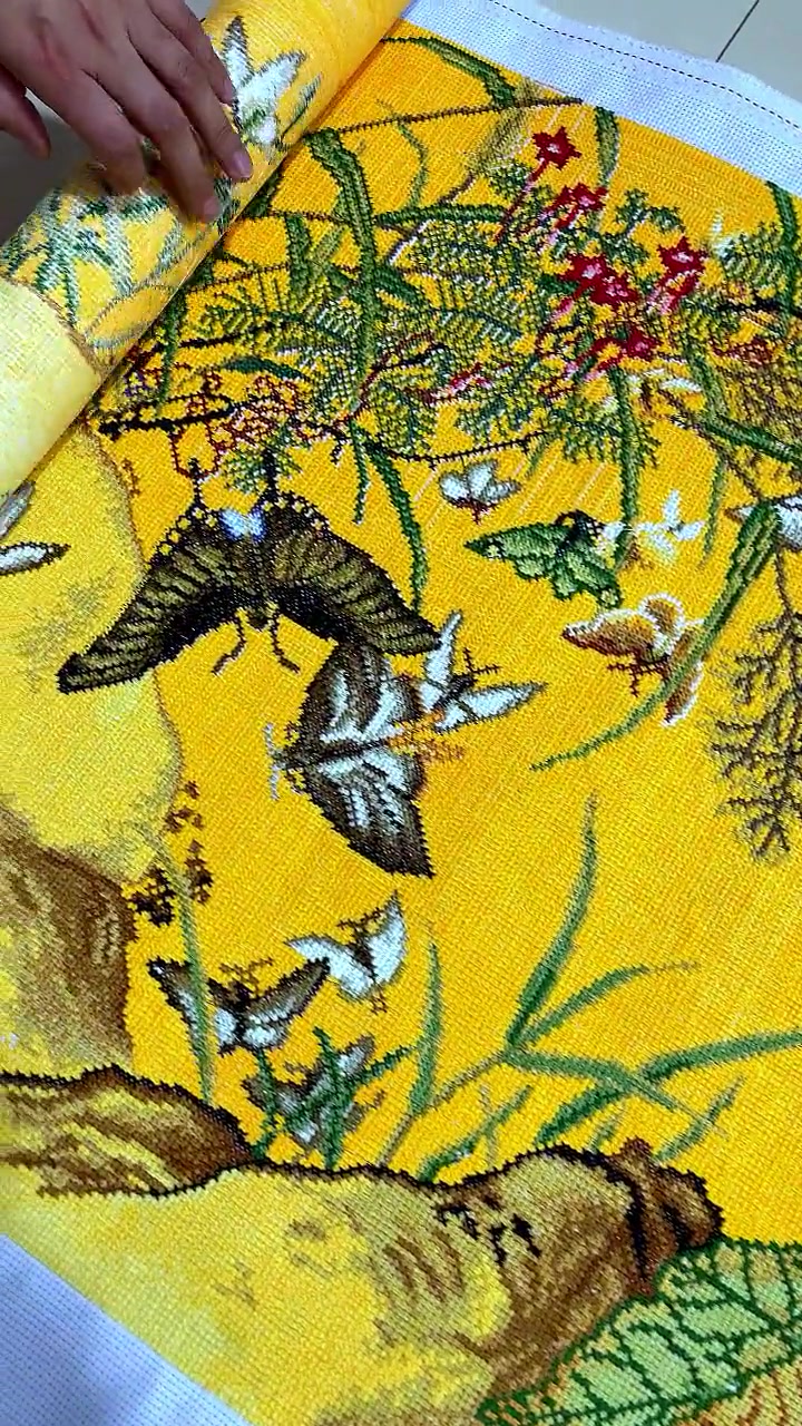 百蝶十字绣成品来了十字绣爱好者手工