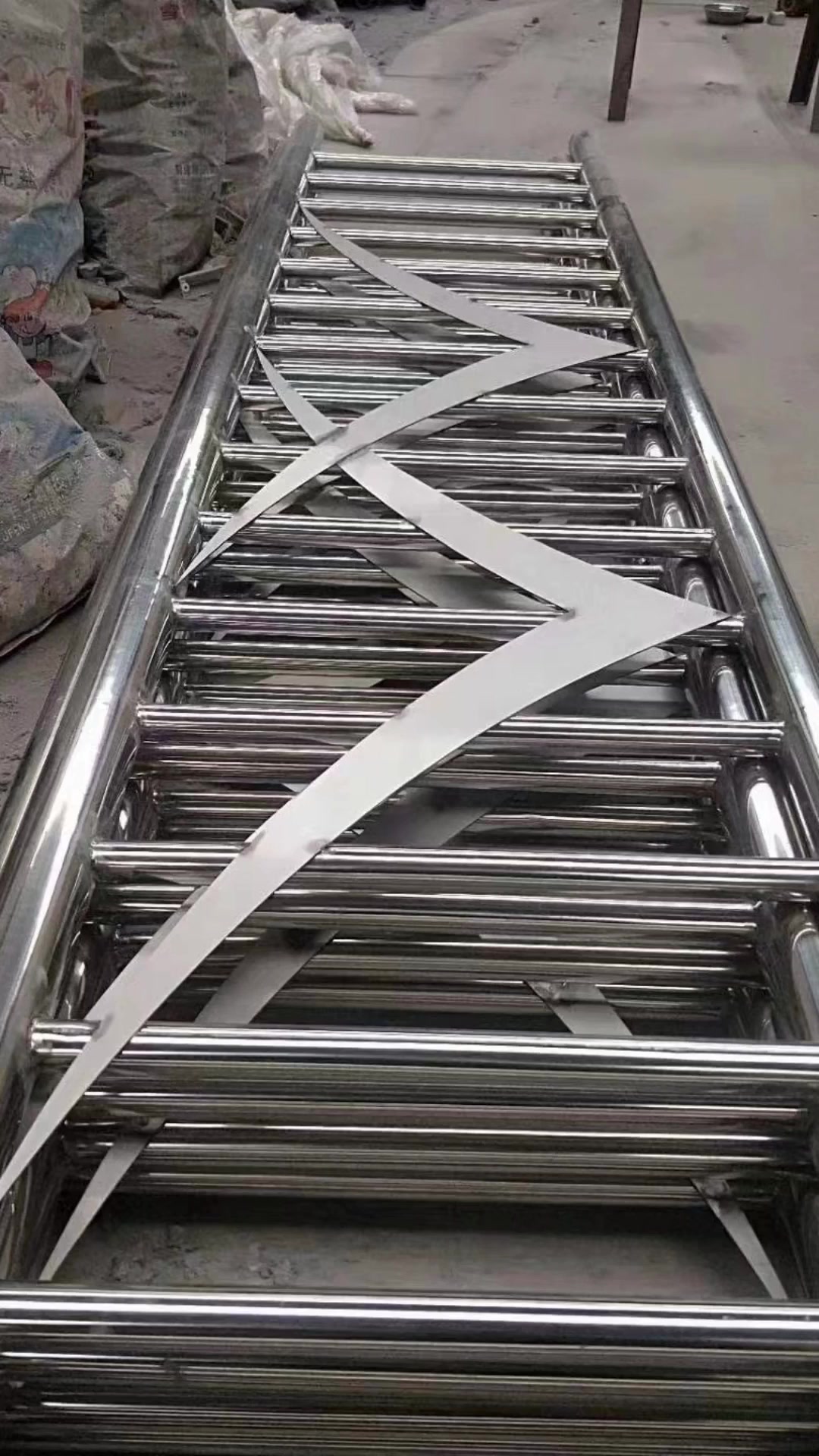 不锈钢立柱 钢丝绳护栏 201不锈钢复合管护栏 304不锈钢复合管 精彩做