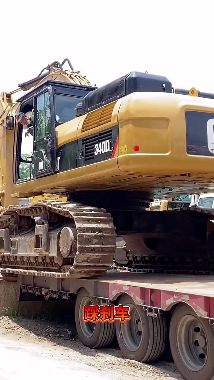 挖机超宽上板车卡特340二手挖掘机