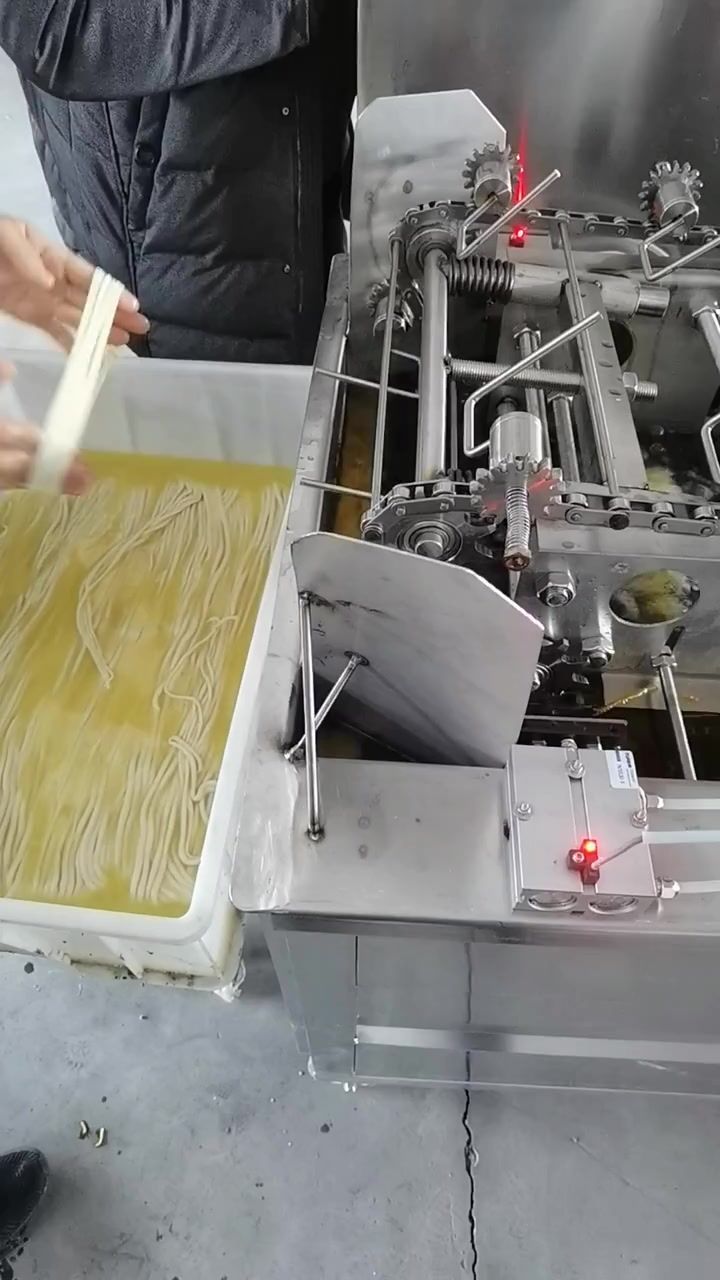 金丝馓子油炸设备 自动出料麻花油炸机-度小视